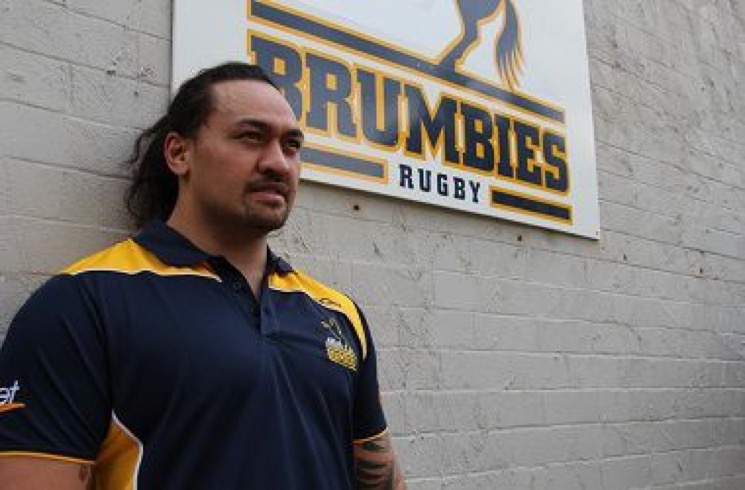 Fotu Auelua s’éclate avec les Brumbies