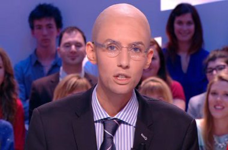 Vidéo: La Miss Méteo de Canal+, Doria Tillier imite Bernard Laporte à la perfection