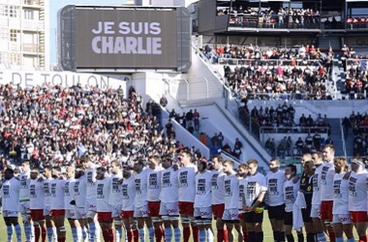 Vidéo: L’intégralité de l’hommage de Mayol aux victimes des attentats contre Charlie Hebdo